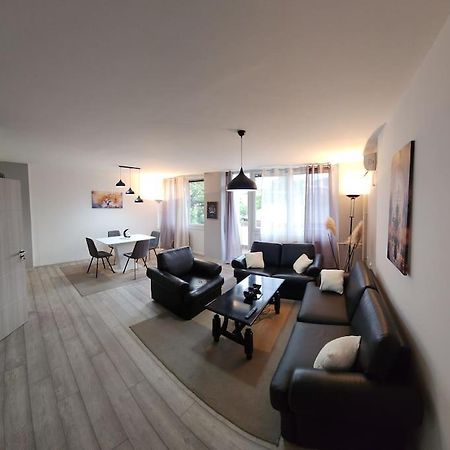 City Center Apt Wfree P Skopje Extérieur photo